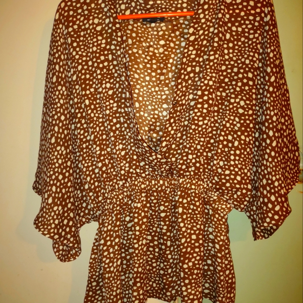 Animal print‎ Flare sleeve blouse
